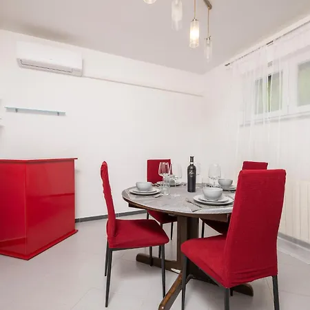 Awesome In With Wifi Appartement Pula